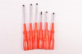 Set 6 destornilladores golpe mango rojo (1).jpg